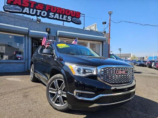 2019 GMC Acadia Denali