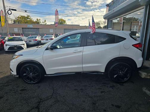 2022 Honda HR-V AWD Sport