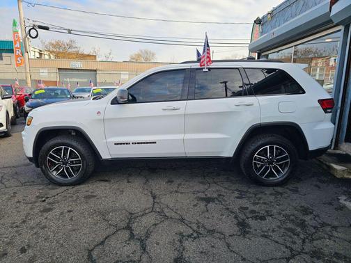 2021 Jeep Grand Cherokee Trailhawk
