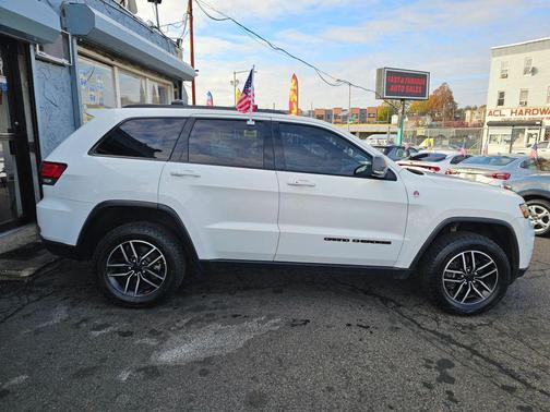 2021 Jeep Grand Cherokee Trailhawk