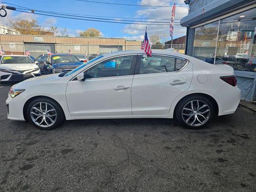 2020 Acura ILX Technology Package