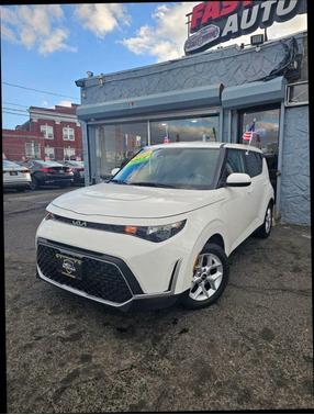 2023 Kia Soul LX