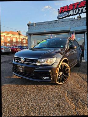 2021 Volkswagen Tiguan 2.0T SEL R-Line Black