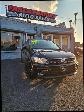 2021 Volkswagen Tiguan 2.0T SEL R-Line Black