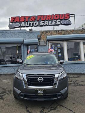 2022 Nissan Pathfinder SV 4WD