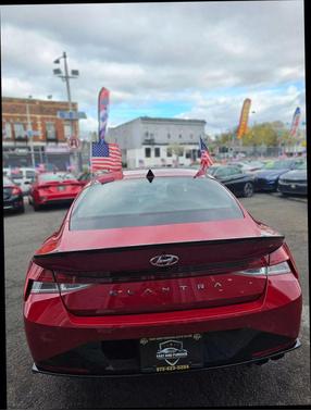 2023 Hyundai ELANTRA SE