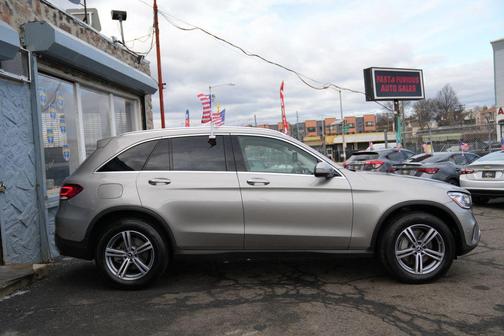 2021 Mercedes-Benz GLC 300 4MATIC