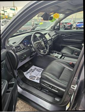 Gray 2022 Honda Pilot Touring 8-Passenger