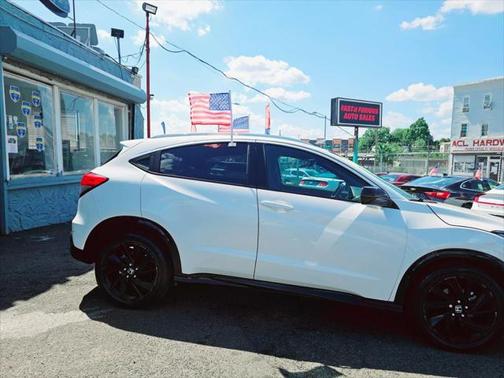 2021 Honda HR-V AWD Sport