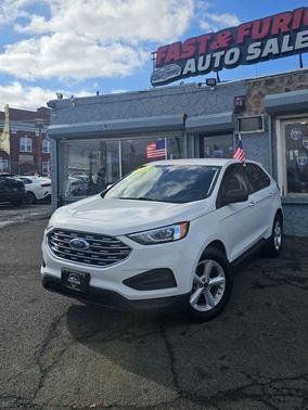 2022 Ford Edge SE