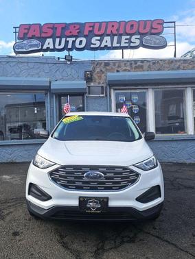 2022 Ford Edge SE