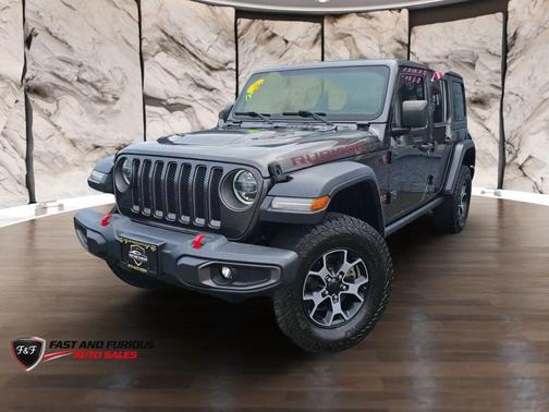 Gray 2019 Jeep Wrangler Unlimited Rubicon