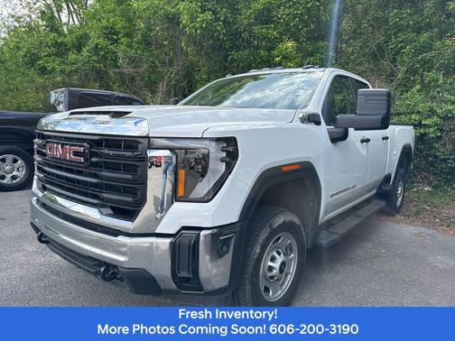 Summit White 2024 GMC Sierra 2500 Pro