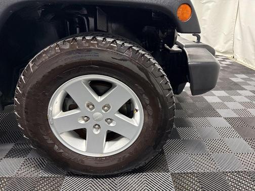 2016 Jeep Wrangler Sport