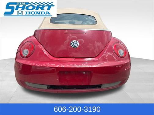 2008 Volkswagen New Beetle SE