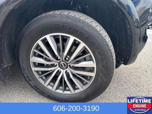 2024 Nissan Armada SL 4WD