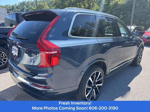Denim Blue Metallic 2023 Volvo XC90 B6 Plus 7-Seater