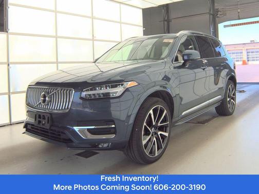Denim Blue Metallic 2023 Volvo XC90 B6 Plus 7-Seater