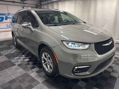 2022 Chrysler Pacifica Limited