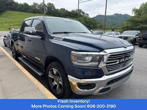 Patriot Blue Pearlcoat 2023 RAM 1500 Laramie