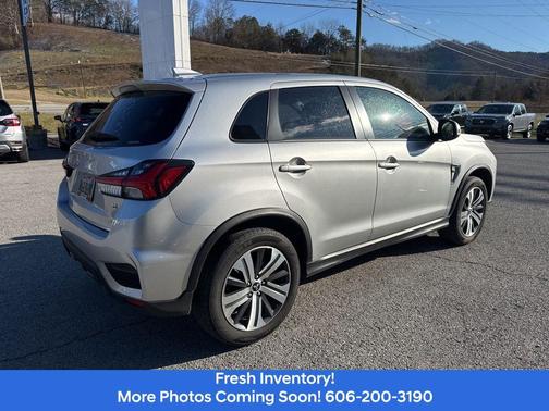 2024 Mitsubishi Outlander Sport SE