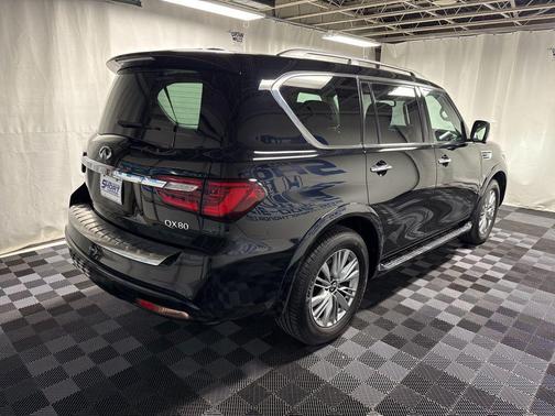 2018 INFINITI QX80 Base