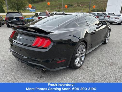 2022 Ford Mustang GT Premium