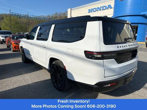 2024 Jeep Grand Wagoneer L Series II 4x4