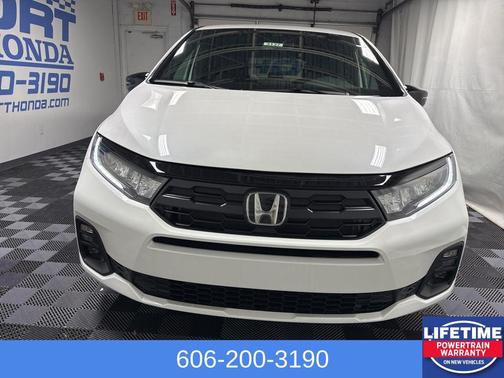 Platinum White Pearl 2026 Honda Odyssey Sport-L