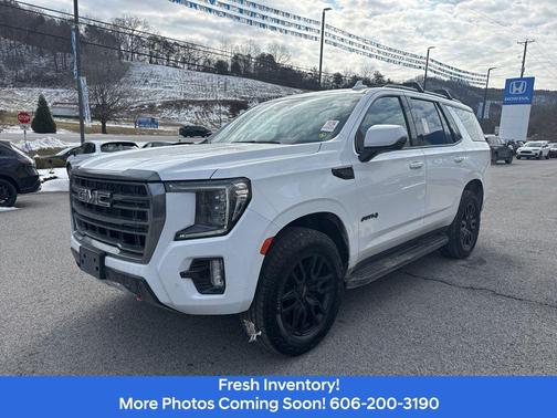 2023 GMC Yukon 4WD AT4