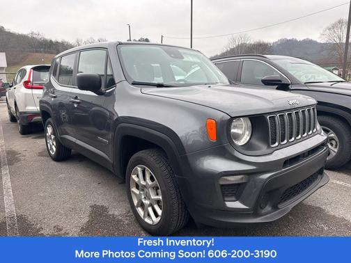 2023 Jeep Renegade Latitude