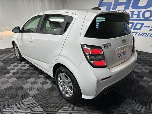 2017 Chevrolet Sonic LT