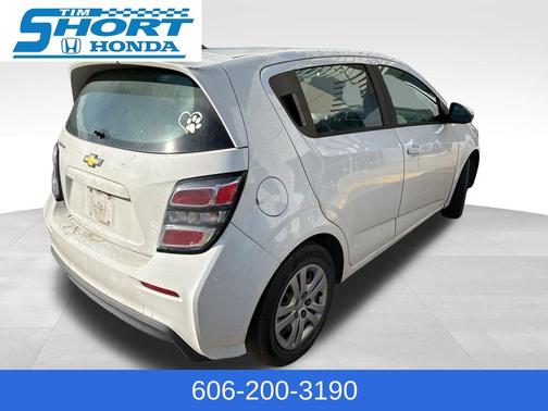 2017 Chevrolet Sonic LT