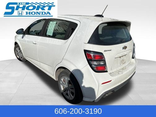 2017 Chevrolet Sonic LT