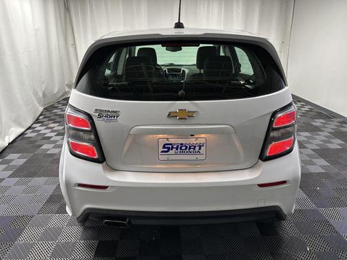 2017 Chevrolet Sonic LT