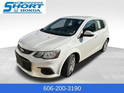 2017 Chevrolet Sonic LT
