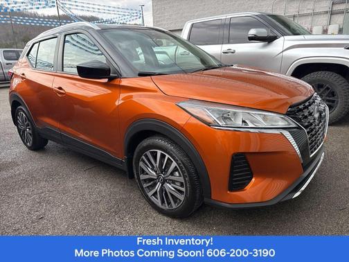 2023 Nissan Kicks SV