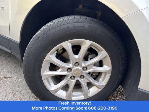Silver Ice Metallic 2020 Chevrolet Equinox 1LT