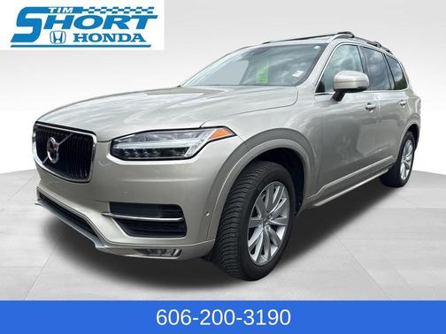 Luminous Sand Metallic 2017 Volvo XC90 T6 Momentum