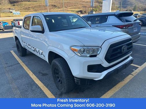 2023 Toyota Tacoma SR