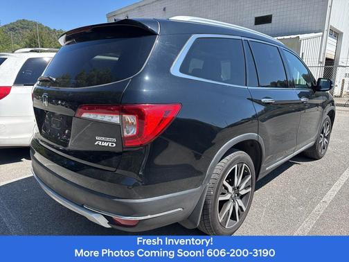 2021 Honda Pilot Touring 8-Passenger