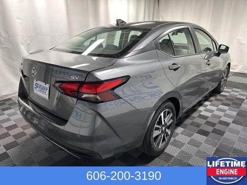 2022 Nissan Versa 1.6 SV