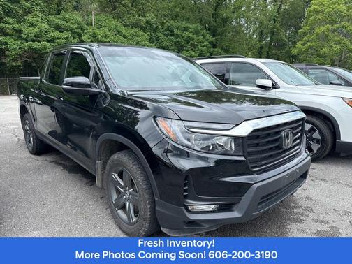 Crystal Black Pearl 2023 Honda Ridgeline RTL