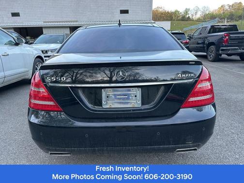 2013 Mercedes-Benz S-Class 4MATIC