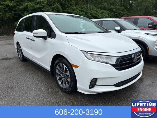 Platinum White Pearl 2024 Honda Odyssey EX-L