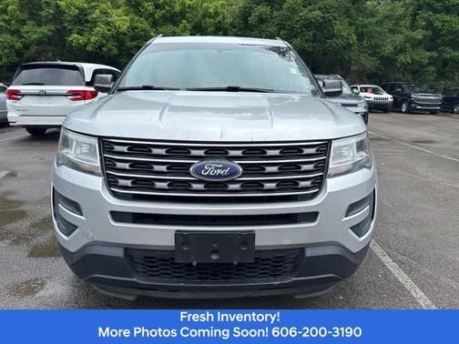 Ingot Silver 2017 Ford Explorer Base