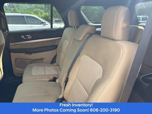 Ingot Silver 2017 Ford Explorer Base