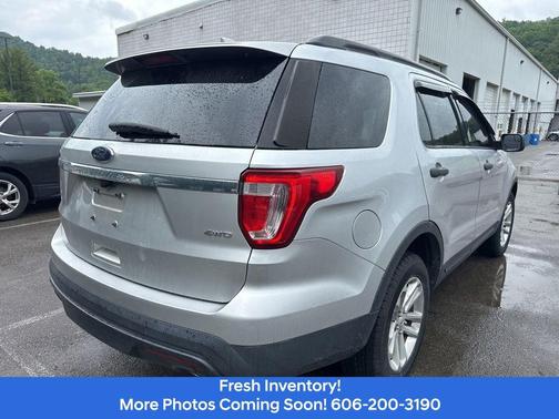 Ingot Silver 2017 Ford Explorer Base