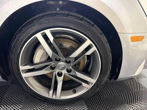 2018 Audi A4 2.0T Premium Plus