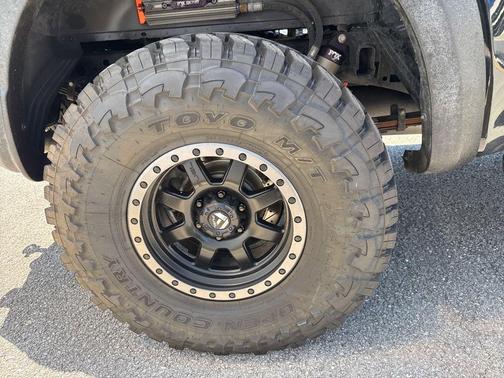 Shadow Black 2018 Ford F-150 Raptor
